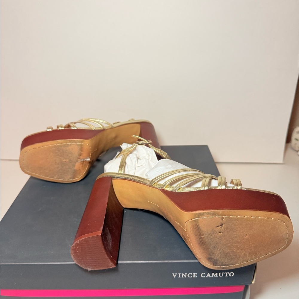 Vince Camuto Metallic Gold Strappy Heels Size 7.5M - Picture 5 of 5